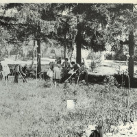 Субботники в Салгирке – будущем ботаническом саду. Из личной коллекции Л. А. Багровой.